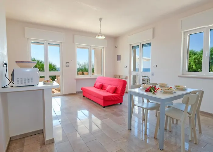 ヴィラ Opunzie トッレ・ヴァード